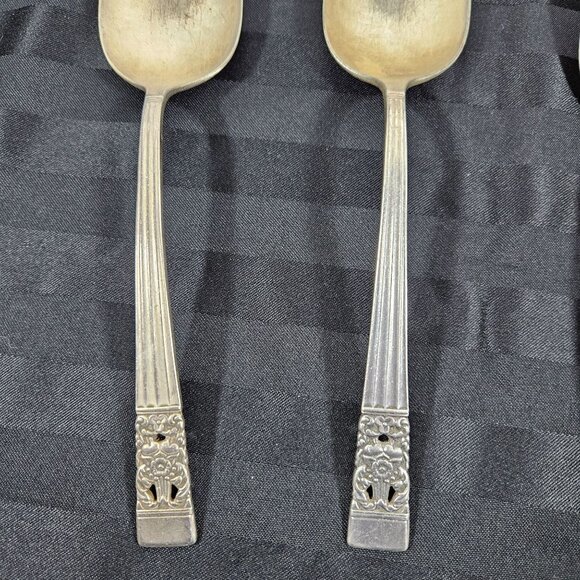 Vintage Oneida Community Plate Serving Spoons Coronation Pattern Set of 4 - Picture 10 of 11